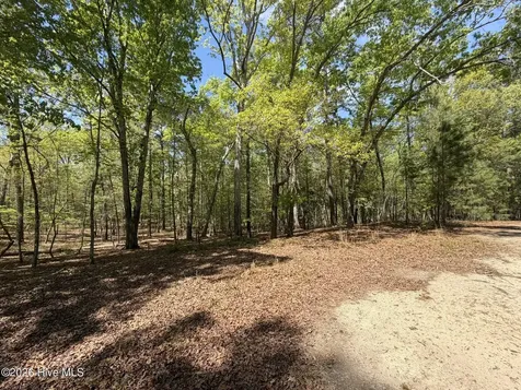 1014R Cedar Lane Seven Lakes NC 27376