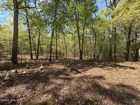 1014R Cedar Lane Seven Lakes NC 27376