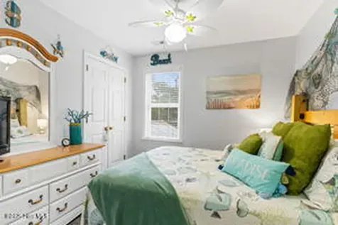124 NE 15th Street Oak Island NC 28465