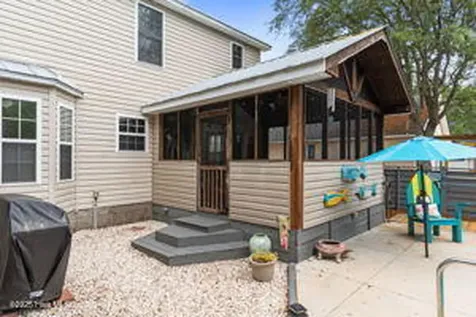 124 NE 15th Street Oak Island NC 28465