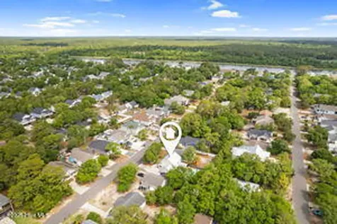 124 NE 15th Street Oak Island NC 28465