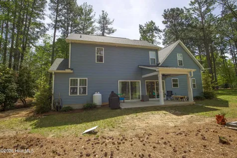 3128 Niagara Carthage Road Whispering Pines NC 28327