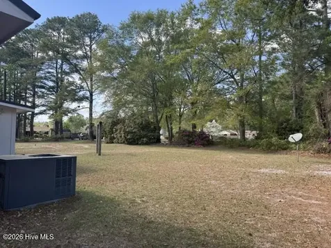 204 Lane Street Maxton NC 28364