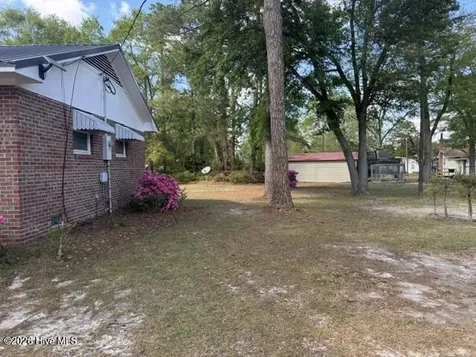 204 Lane Street Maxton NC 28364