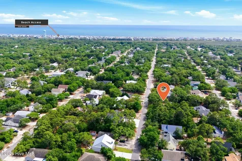 151 NW 6th Street Oak Island NC 28465