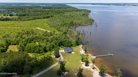 195 Mullet Bay Lane Hertford NC 27944