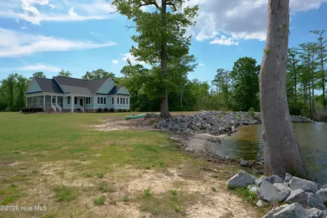 195 Mullet Bay Lane Hertford NC 27944
