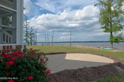 195 Mullet Bay Lane Hertford NC 27944