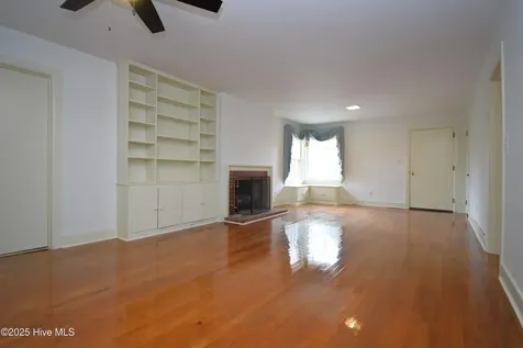 482 Snow Hill Street Ayden NC 28513