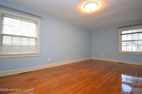 482 Snow Hill Street Ayden NC 28513