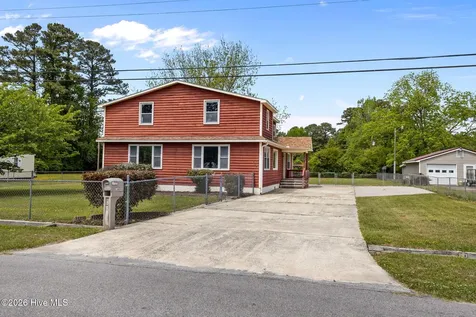 107 Dogwood Street Havelock NC 28532