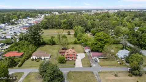 107 Dogwood Street Havelock NC 28532