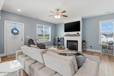180 Glenwood Place Kenly NC 27542