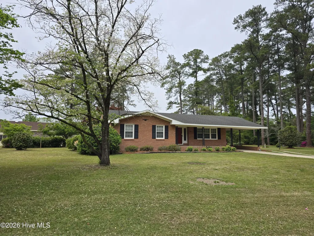346 Pinecrest Drive Chadbourn NC 28431