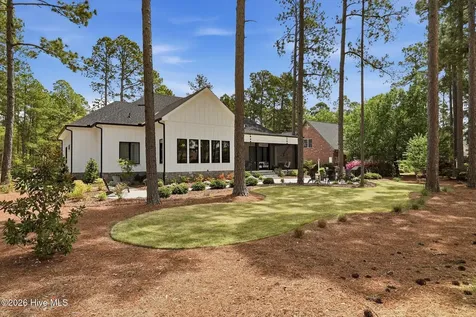28 Augusta Drive Southern Pines NC 28387