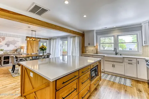 774 Driftwood Drive Hampstead NC 28443