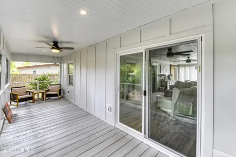 774 Driftwood Drive Hampstead NC 28443