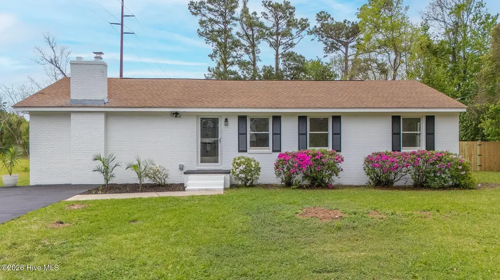 213 Russell Street Beaufort NC 28516