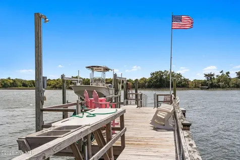 2829 Pirate Shores Drive SW Supply NC 28462