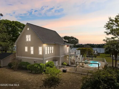 2829 Pirate Shores Drive SW Supply NC 28462