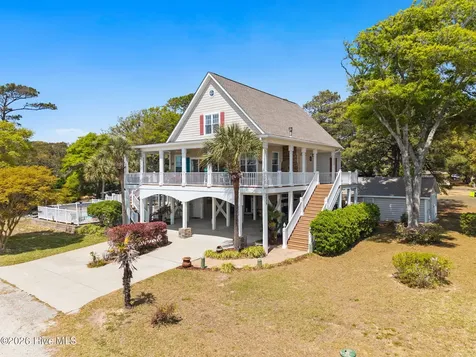 2829 Pirate Shores Drive SW Supply NC 28462