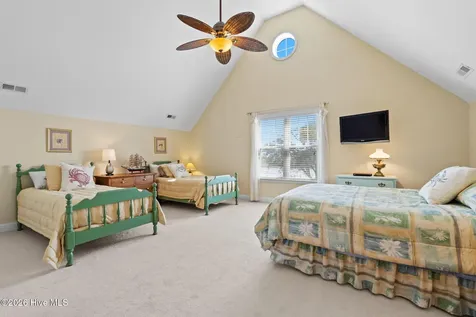 2829 Pirate Shores Drive SW Supply NC 28462