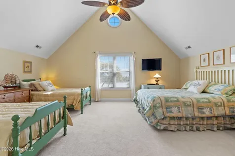 2829 Pirate Shores Drive SW Supply NC 28462