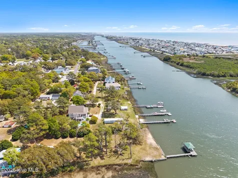 2829 Pirate Shores Drive SW Supply NC 28462