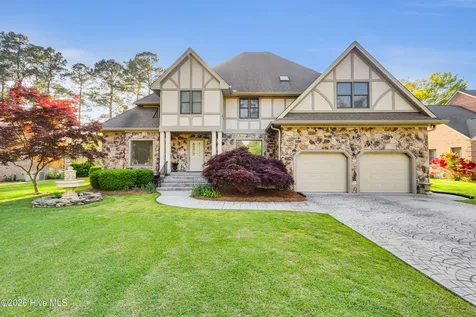 7000 Club House Drive New Bern NC 28562
