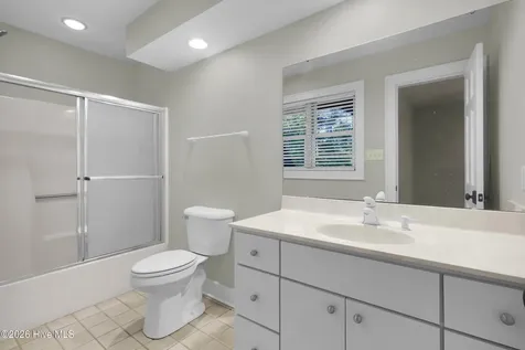 7000 Club House Drive New Bern NC 28562