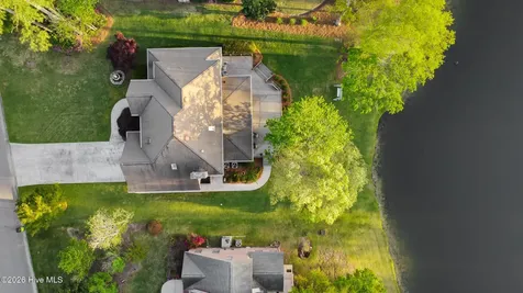 7000 Club House Drive New Bern NC 28562