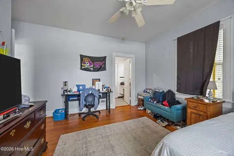 1608 E 5th Street Greenville NC 27858