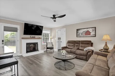 914 Greenhowe Drive Wilmington NC 28409