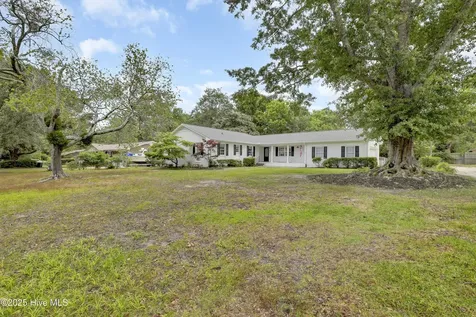 914 Greenhowe Drive Wilmington NC 28409