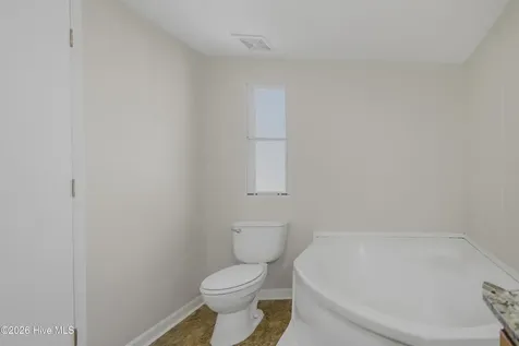 233 Castlebury Lane Hubert NC 28539