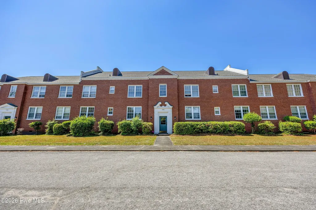 2940 Oleander Drive Wilmington NC 28403