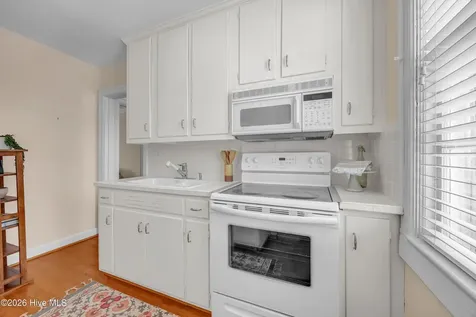 2940 Oleander Drive Wilmington NC 28403