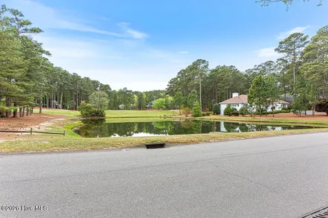 48 Glasgow Drive Pinehurst NC 28374