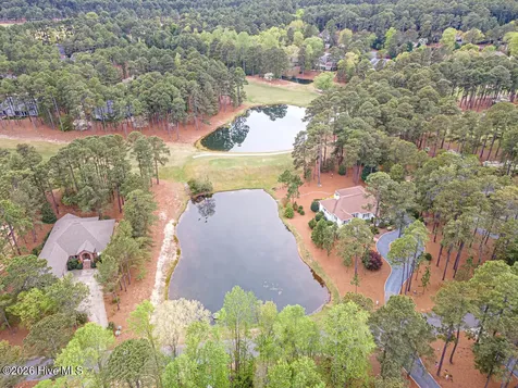 48 Glasgow Drive Pinehurst NC 28374