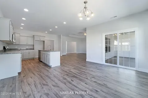 612 Barlowe Lane Jacksonville NC 28546
