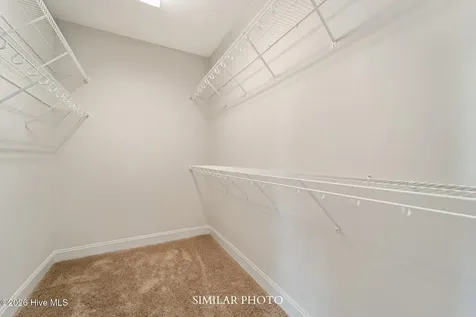 612 Barlowe Lane Jacksonville NC 28546