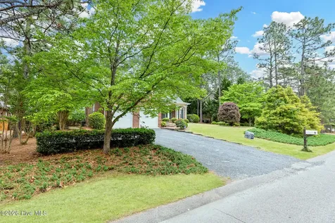9 Riviera Drive Pinehurst NC 28374