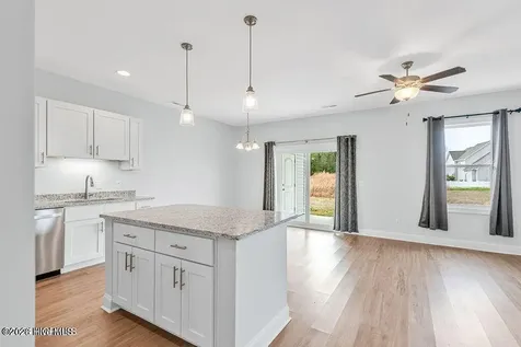 111 Pasture Lane Swansboro NC 28584