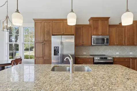 4190 Ashfield Place Southport NC 28461
