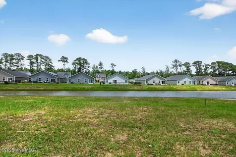 660 Landmark Cove Carolina Shores NC 28467