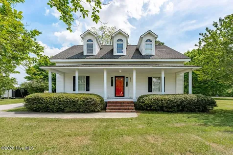 2881 Honey Hill Road Hallsboro NC 28442