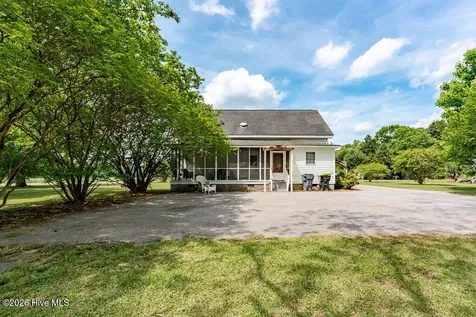 2881 Honey Hill Road Hallsboro NC 28442