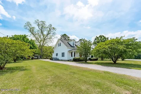 2881 Honey Hill Road Hallsboro NC 28442