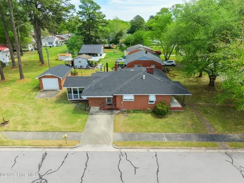 1108 Speight Street Tarboro NC 27886