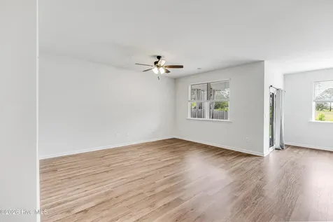 1038 Burled Oak Ridge Loop SE Bolivia NC 28422